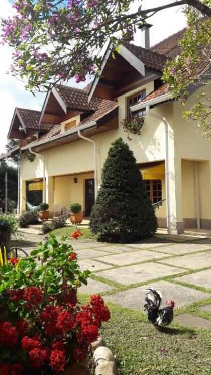 Guest House Família - image 1