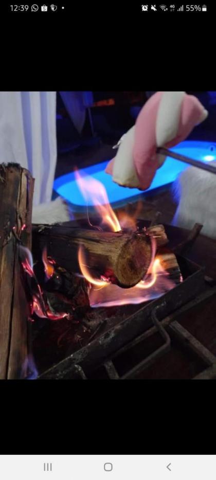 Suítes com frigobar-Tv- Área de lazer completa com Piscina- Sinuca-Copa-Academia-Lareiraa hidromassagem custo adc - image 23