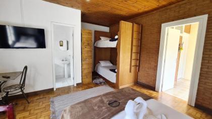 Casa de Campos Capivari House - image 21